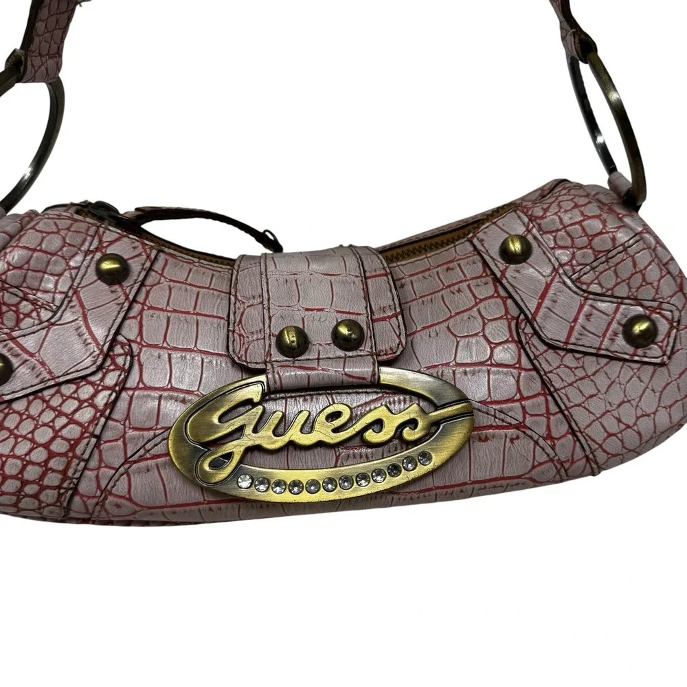 Guess pink croc